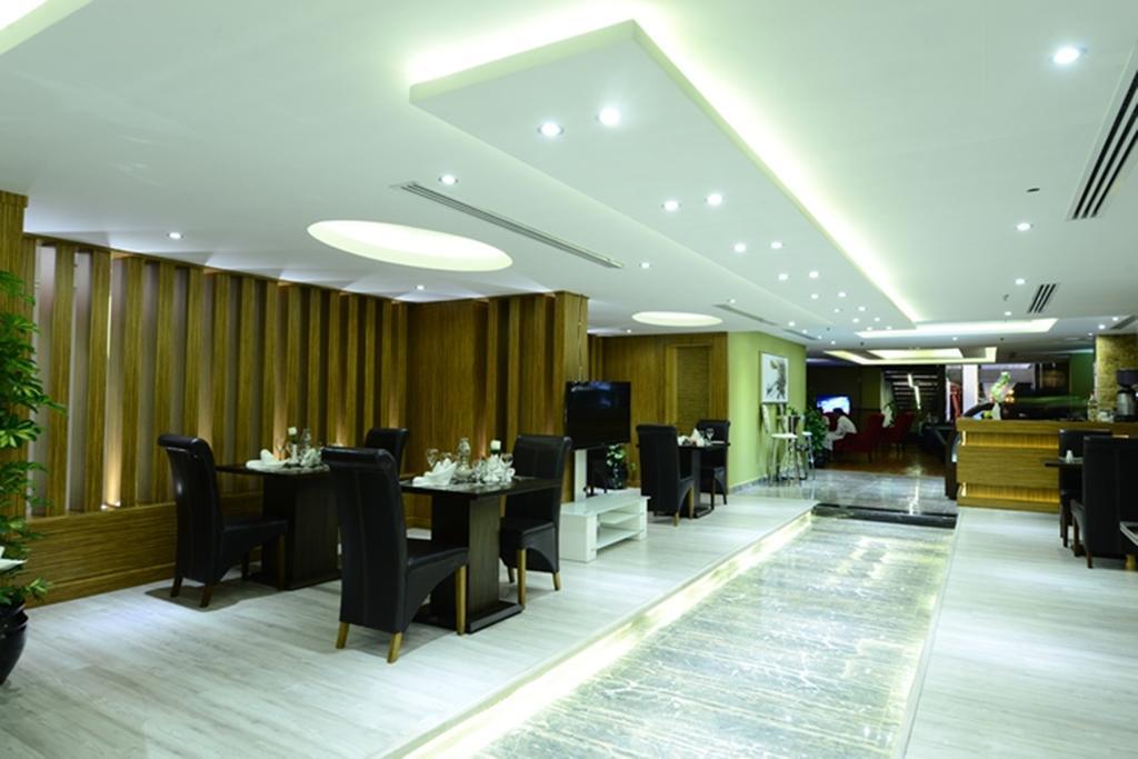 Obaer Hotel Riyadh Exterior photo
