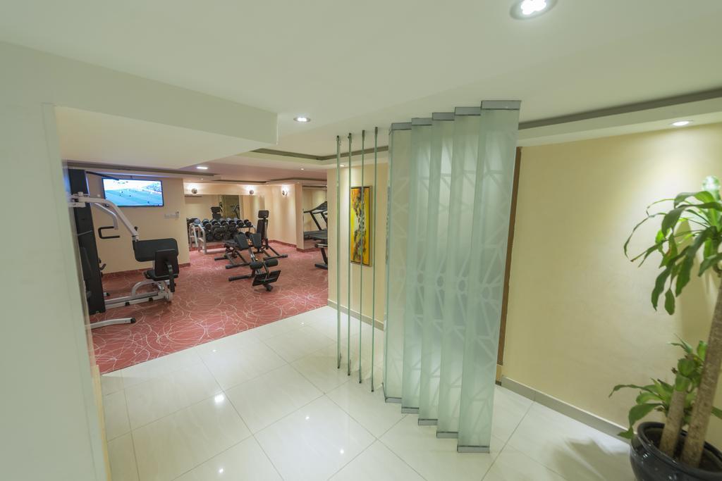 Obaer Hotel Riyadh Exterior photo