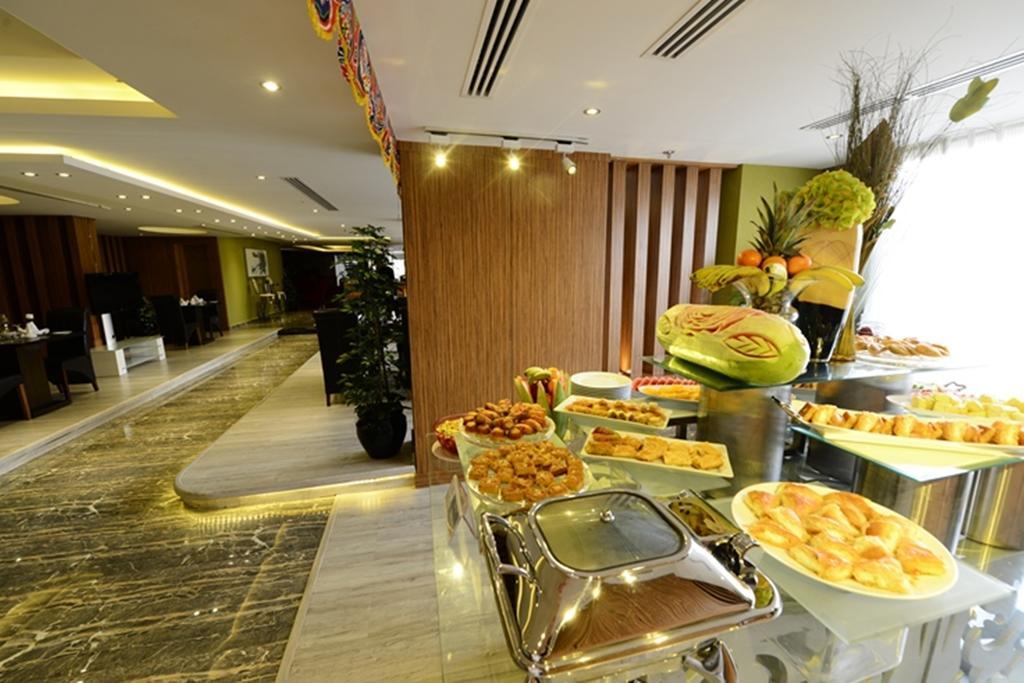 Obaer Hotel Riyadh Exterior photo