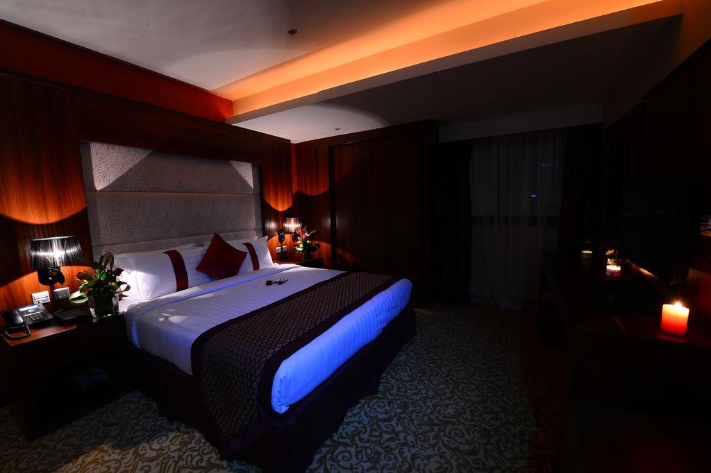 Obaer Hotel Riyadh Exterior photo